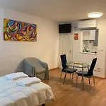 Gianfranco - City Center Apt